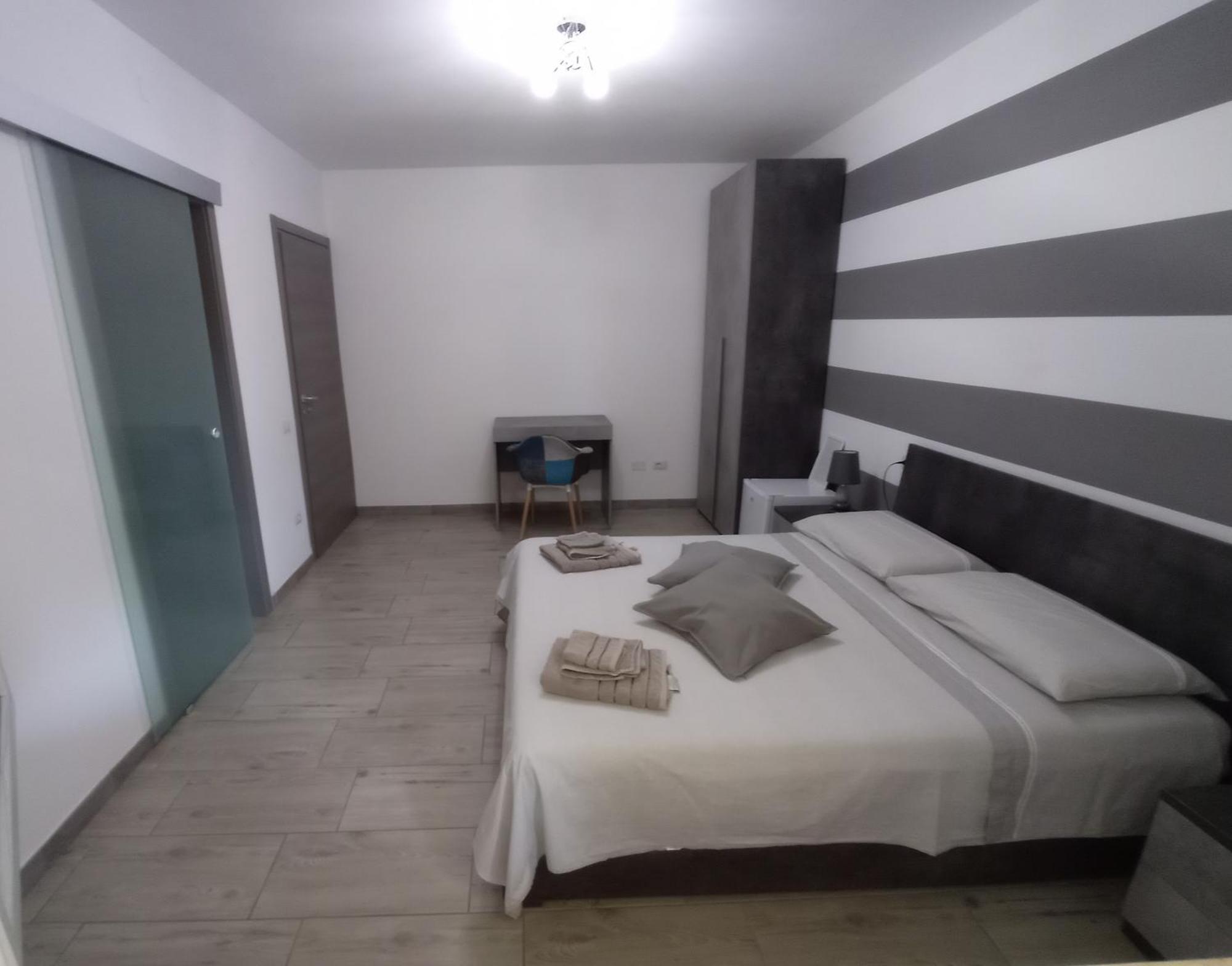 Bed&Breakfast Villa Nora Куарту-Сант'Елена Екстер'єр фото